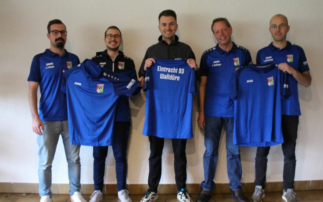 Neue Poloshirts sollen Wir-Gefühl stärken